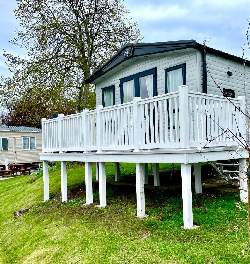 Rockley Park Private Holiday Homes Poole Exterior photo