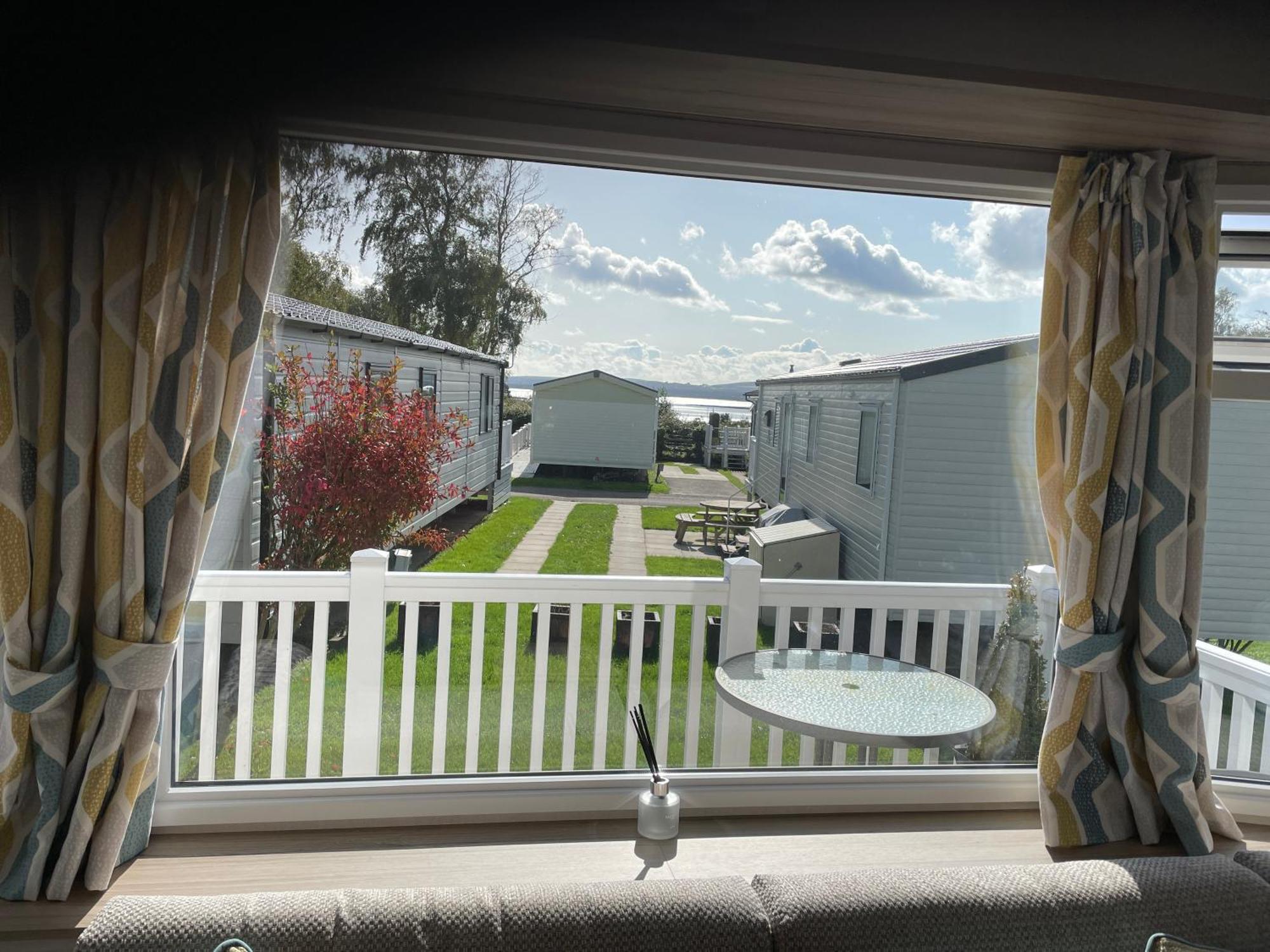Rockley Park Private Holiday Homes Poole Exterior photo